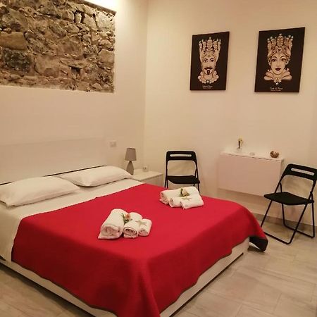 Marvin'S Home Giardini Naxos Dış mekan fotoğraf