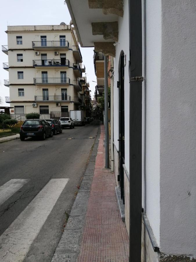 Marvin'S Home Giardini Naxos Dış mekan fotoğraf