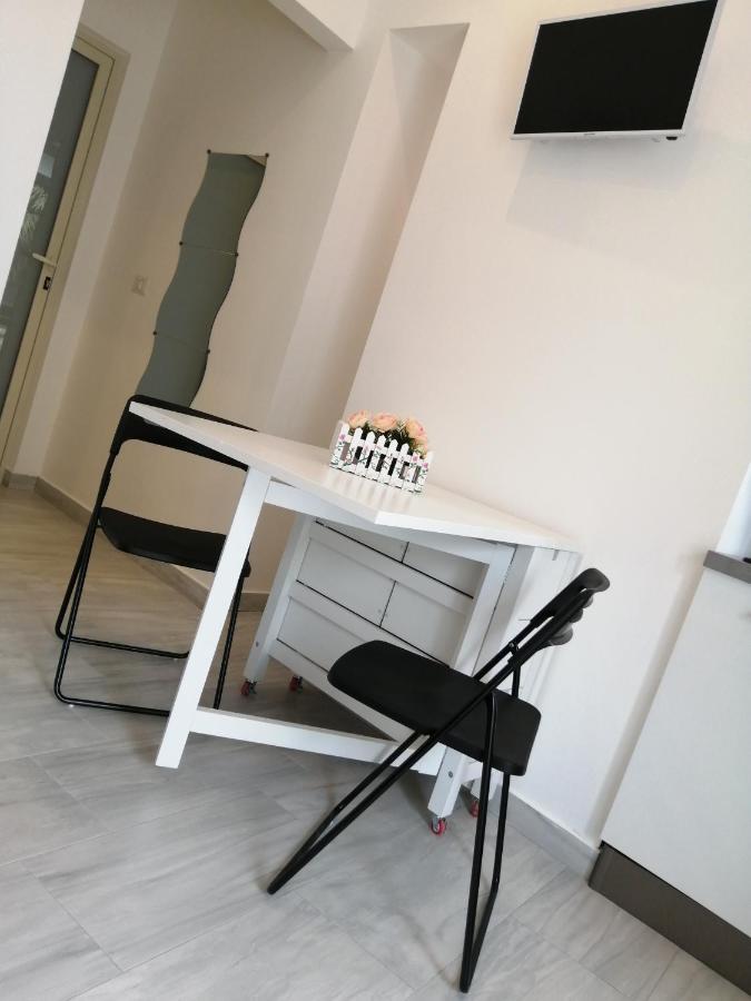 Marvin'S Home Giardini Naxos Dış mekan fotoğraf